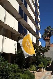 Appartement Promenade Des Bains Saint-Raphaël Екстериор снимка